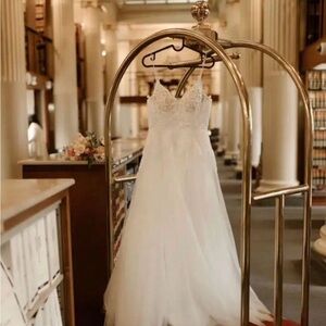 White Tulle Embroidered Sleeveless Gown Including A White Tiered Mesh Veil